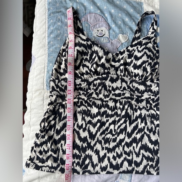 Knix Womens Tankini Swim Suit Top Summer Beach Safari Adjustable Swimwear Medium - Picture 10 of 10